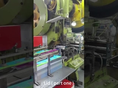 Fertigen Sie Halloween-Ei formte Tin With Ribbon Hanger Holiday-Schokoladen-Geschenkbox kundenspezifisch an